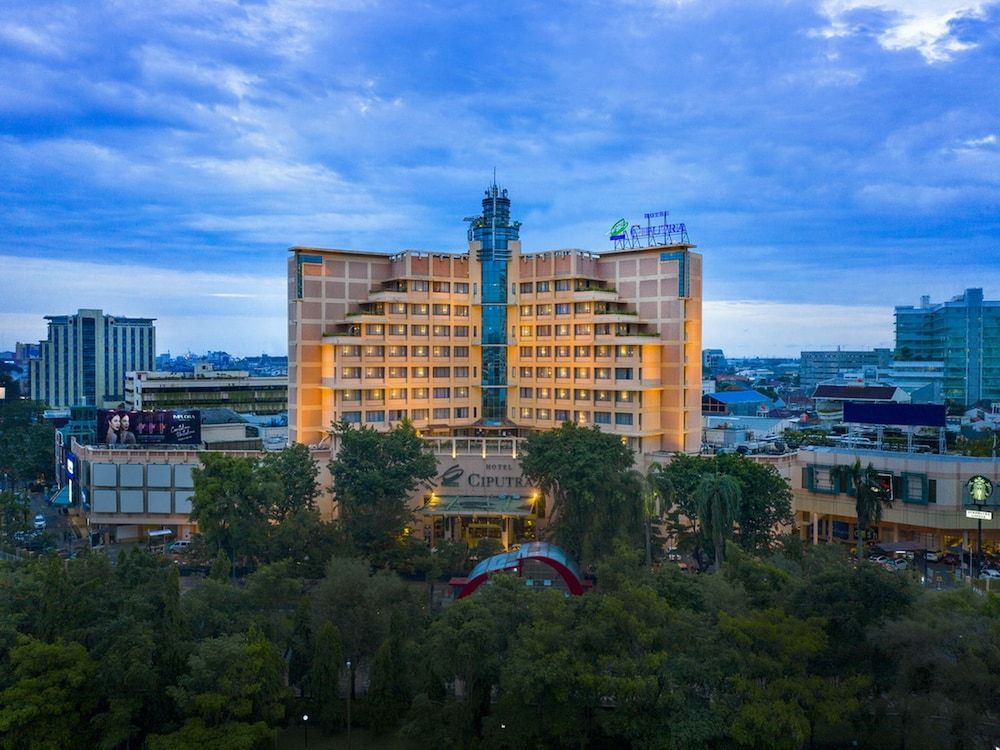 Hotel Ciputra Semarang 1