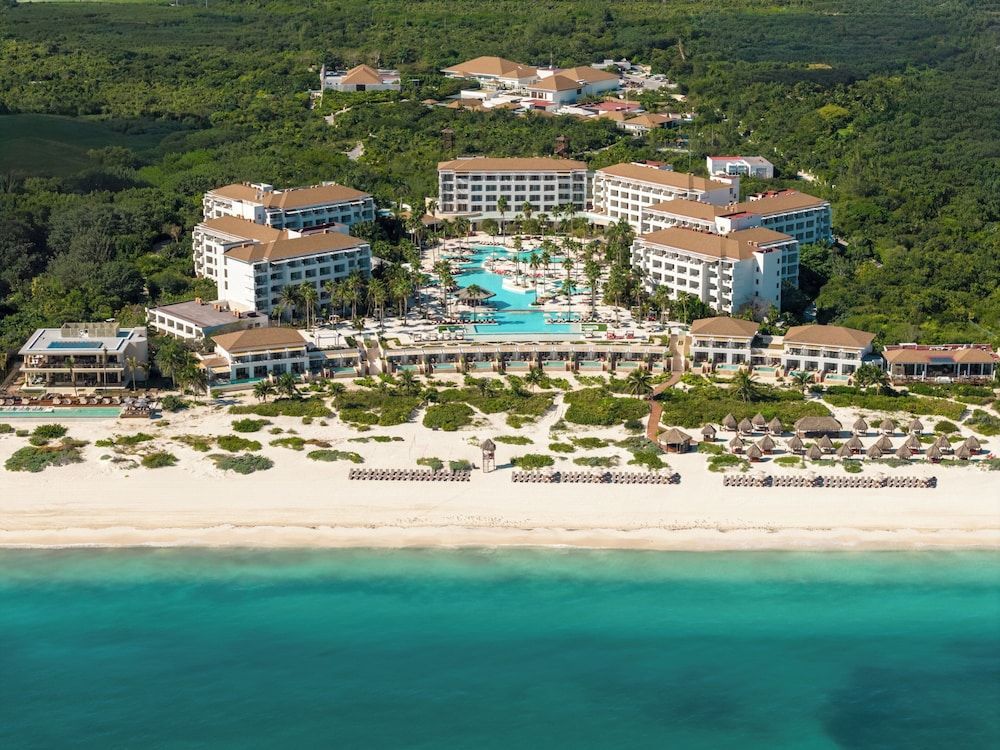 Secrets Playa Mujeres Golf & Spa Resort - All Inclusive Adults Only 1
