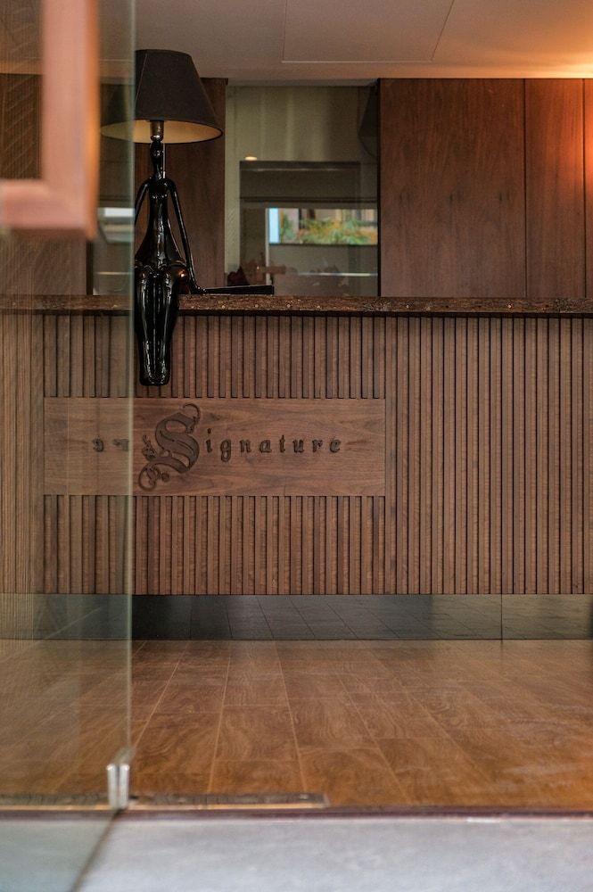 Signature Boutique Hotel 2