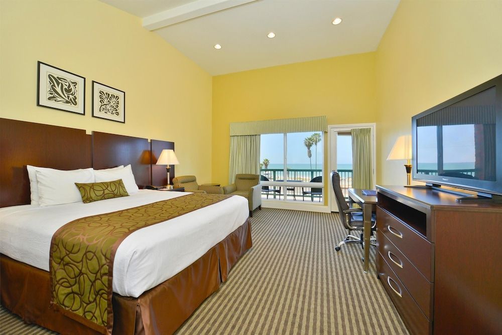 Best Western Plus Dana Point Inn-by-the-Sea 1