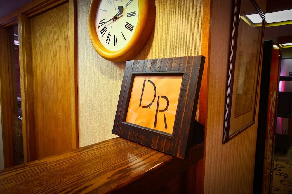Dude Rancher Lodge 2