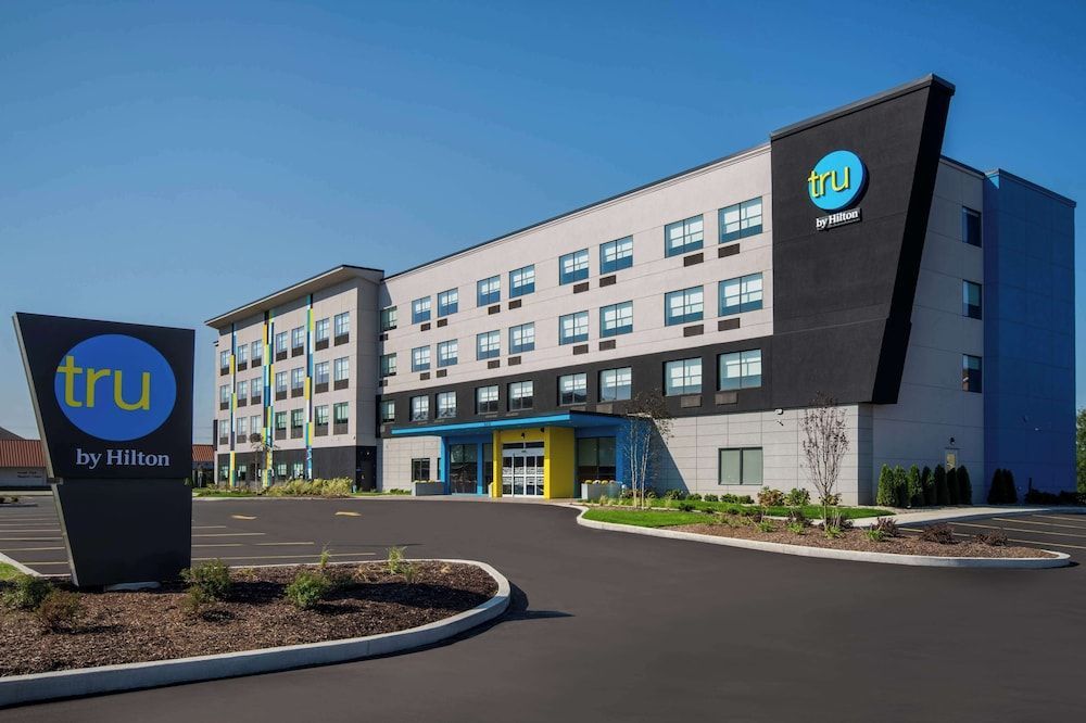 Tru By Hilton Merrillville 1