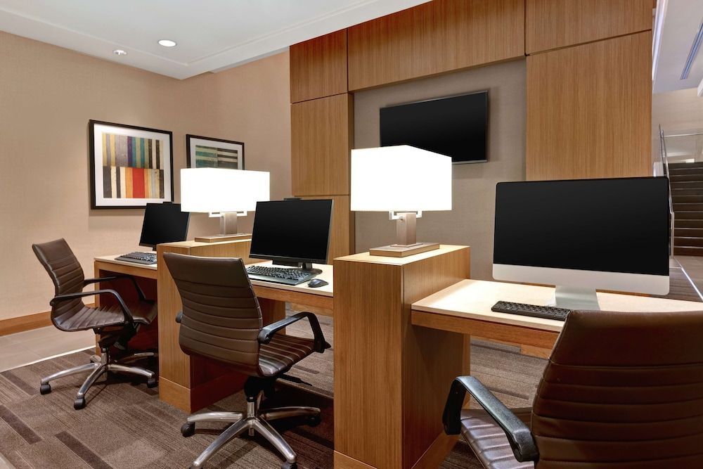 Hyatt Place Bloomington / Normal 2
