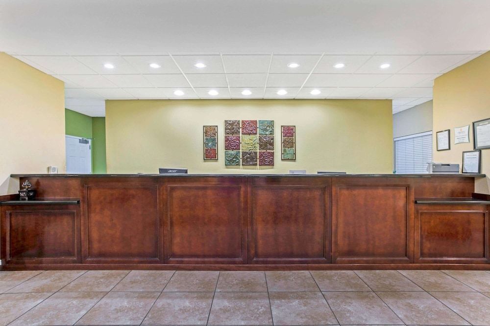 La Quinta by Wyndham Mobile Satsuma / Saraland 1