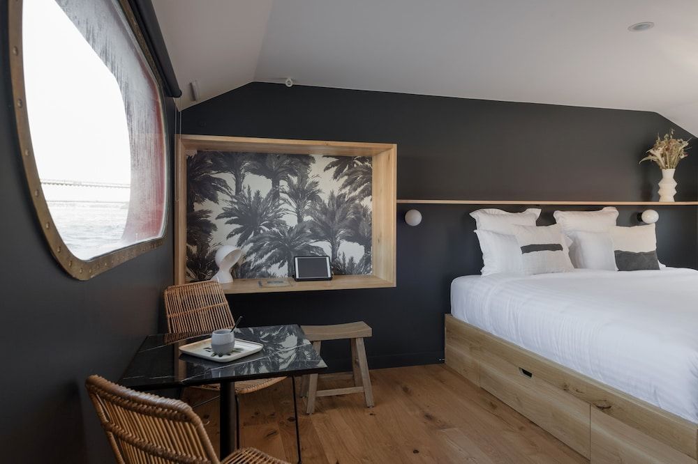 LA PENICHE - Bed And Bicycle - Tournon 1
