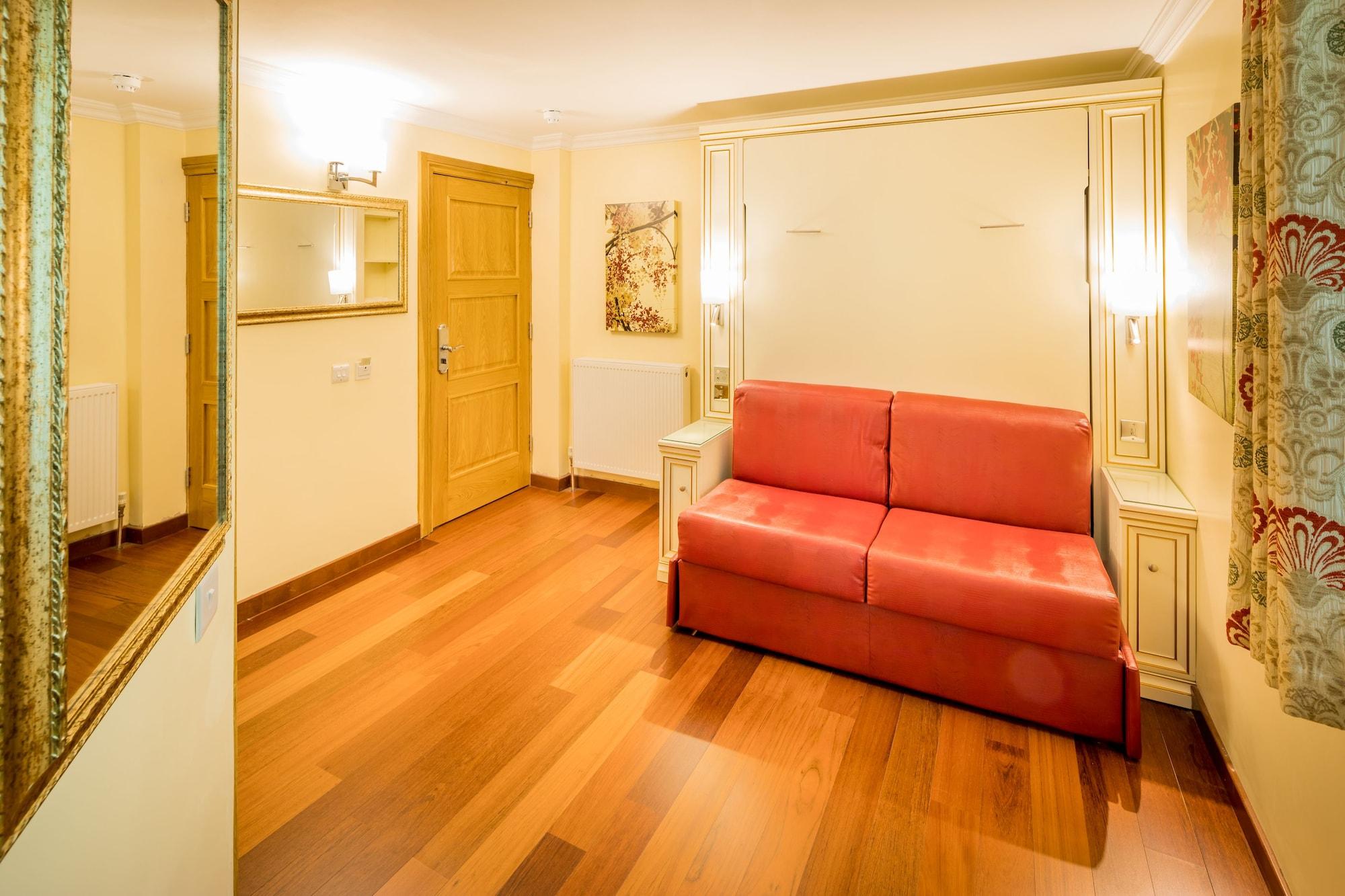 Linton Hotel Luton 1