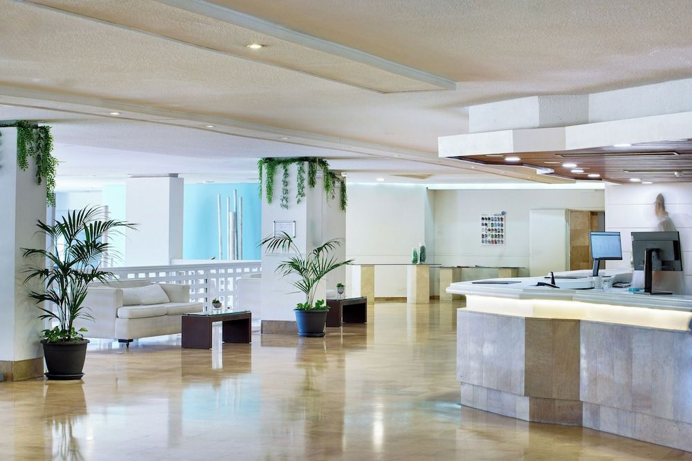 SOL by Meliá Tenerife 2