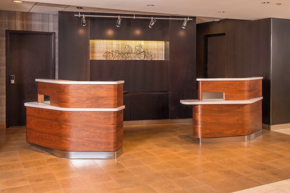 Courtyard by Marriott Dulles Airport Chantilly 2