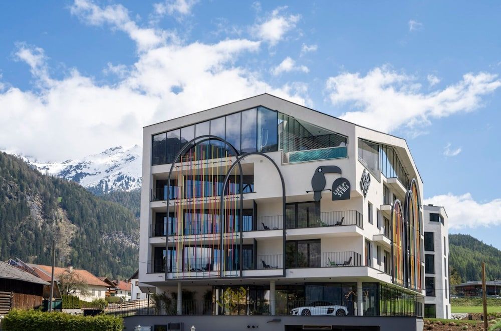 Lifesteil Aparthotel 1