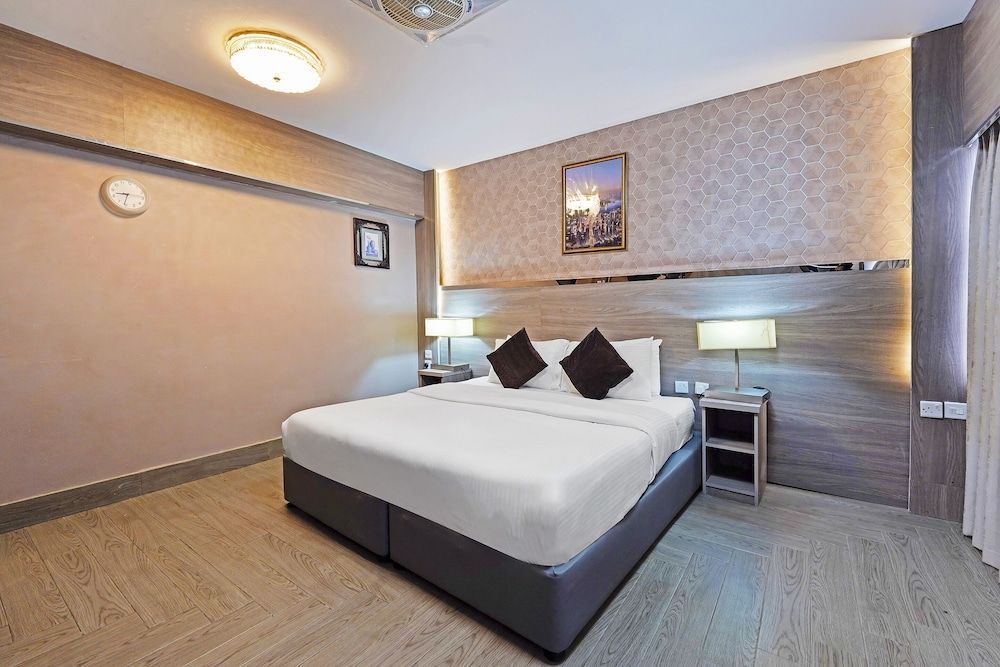 Trans World Hotel 1