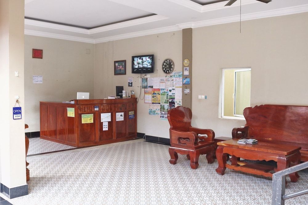 Neakru Guesthouse and Restaurant 2