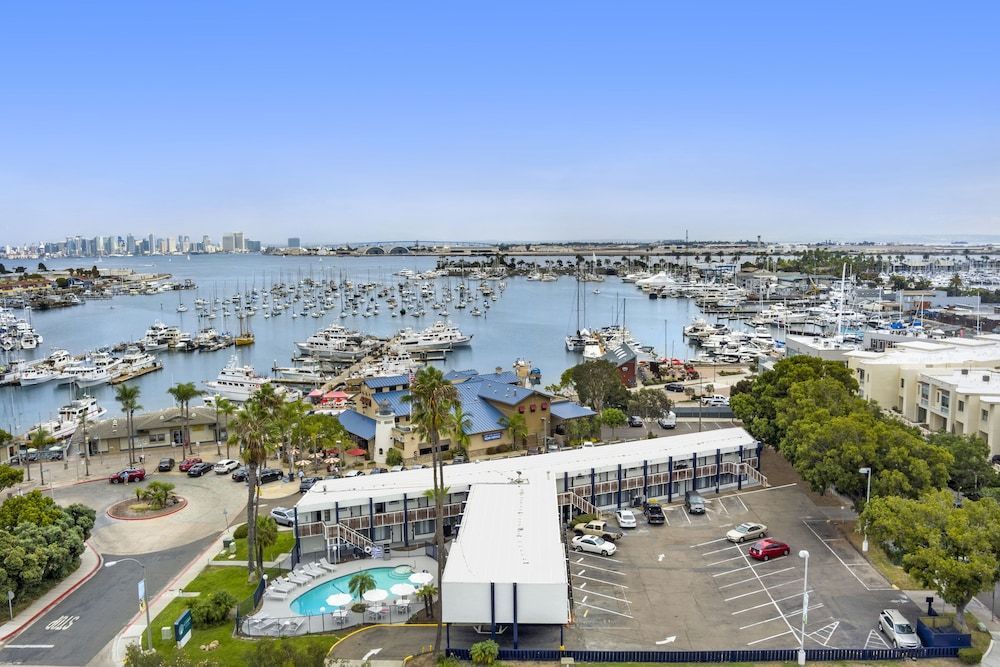 Sea Harbor Hotel - San Diego 1