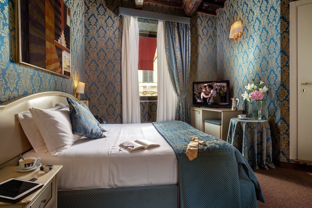 Residenza Canova Tadolini - Guesthouse 1
