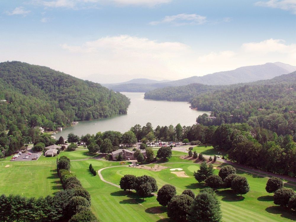 Fox Run at Lake Lure 1