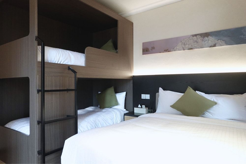 Asphodel Inn - Newly Renovated 1