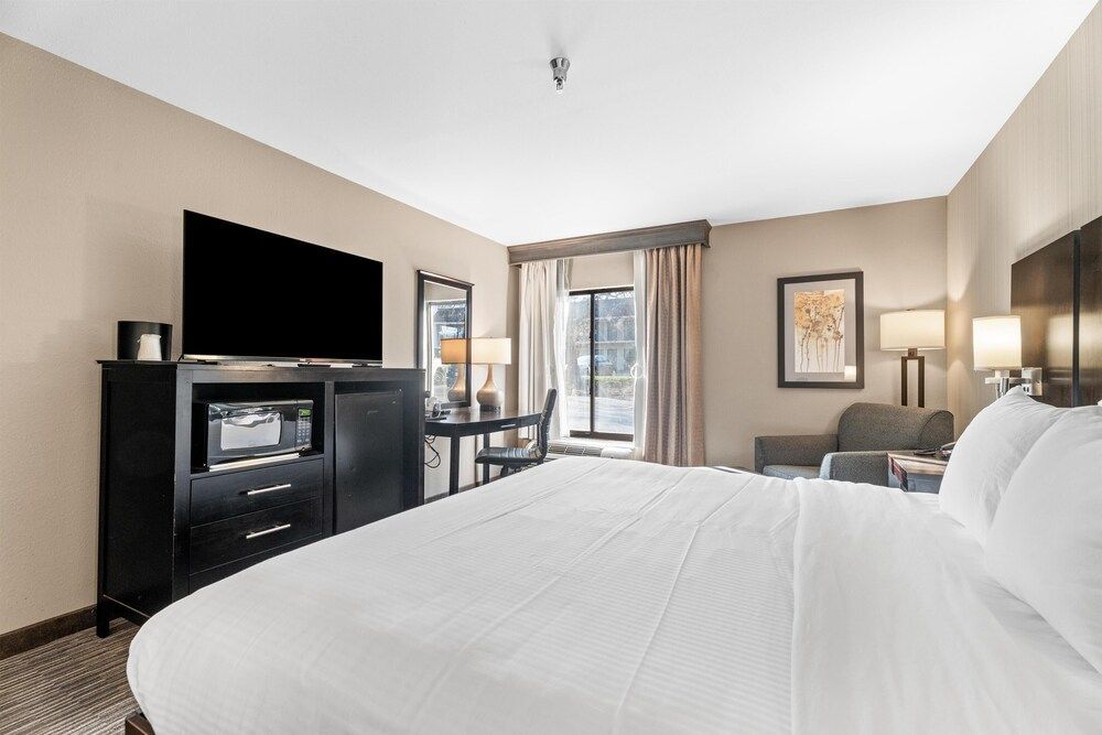 Best Western Courtview Hotel 1