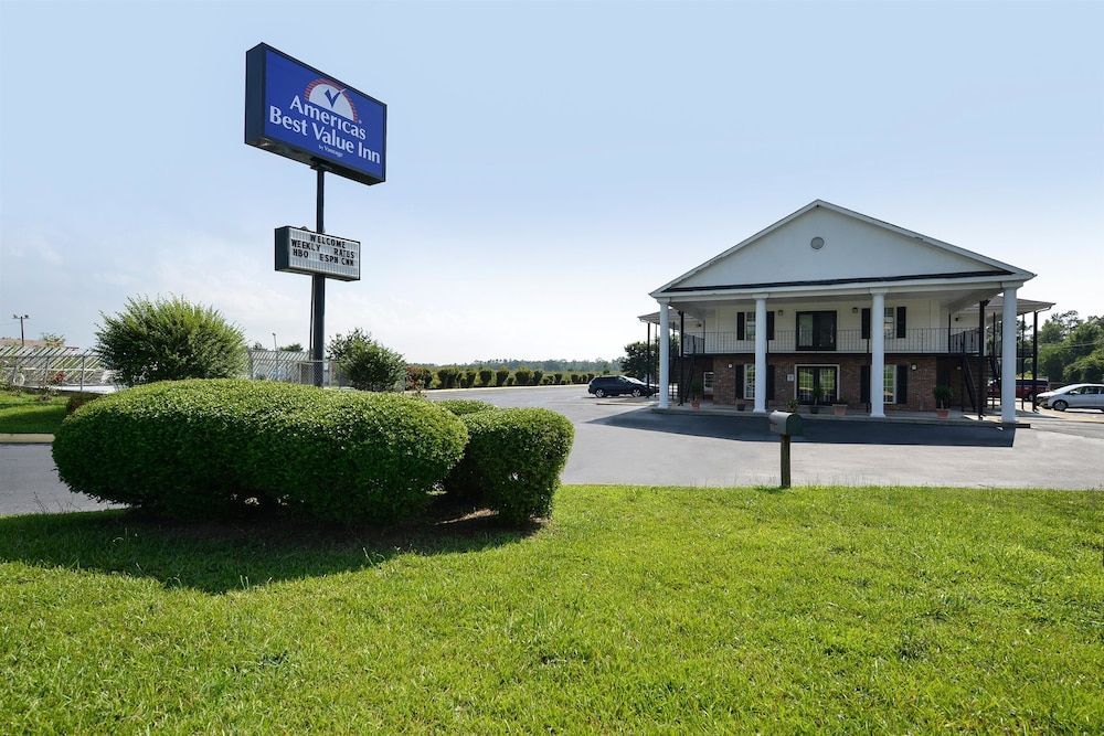 Americas Best Value Inn Winnsboro, SC 1