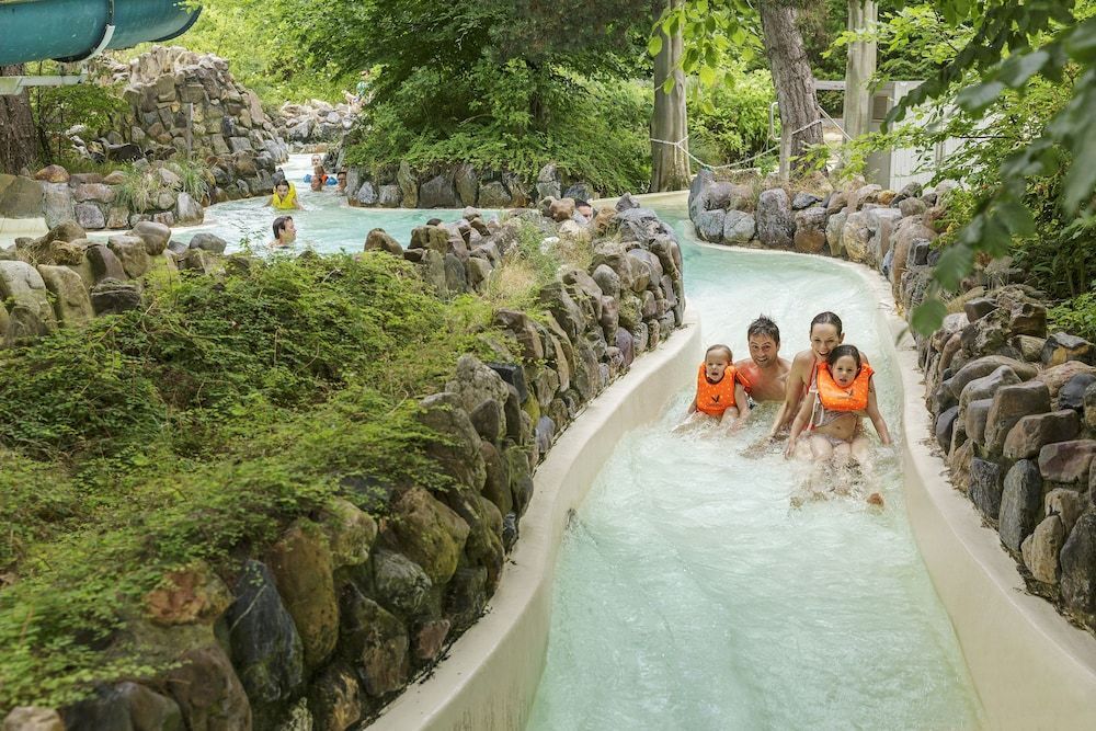 Center Parcs Les Bois Francs 1