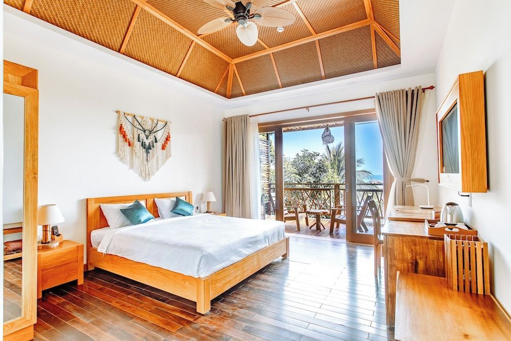 Rocks Beach Boutique Phu Quoc 1