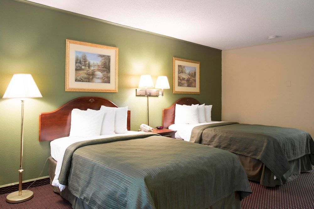 Rodeway Inn Harbison Area 1