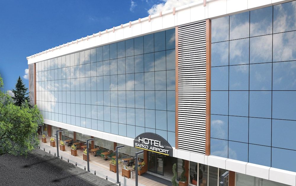 Sapko Airport Hotel 1