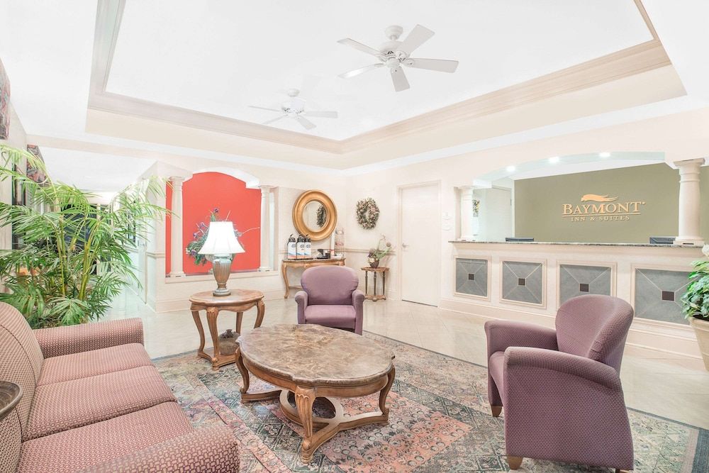 Baymont by Wyndham Crestview 2