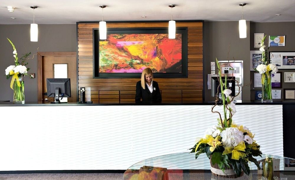 Aubrey Park Hotel 2