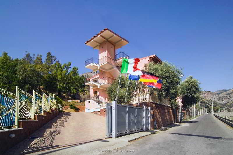 Residence Villa Mare Taormina 2