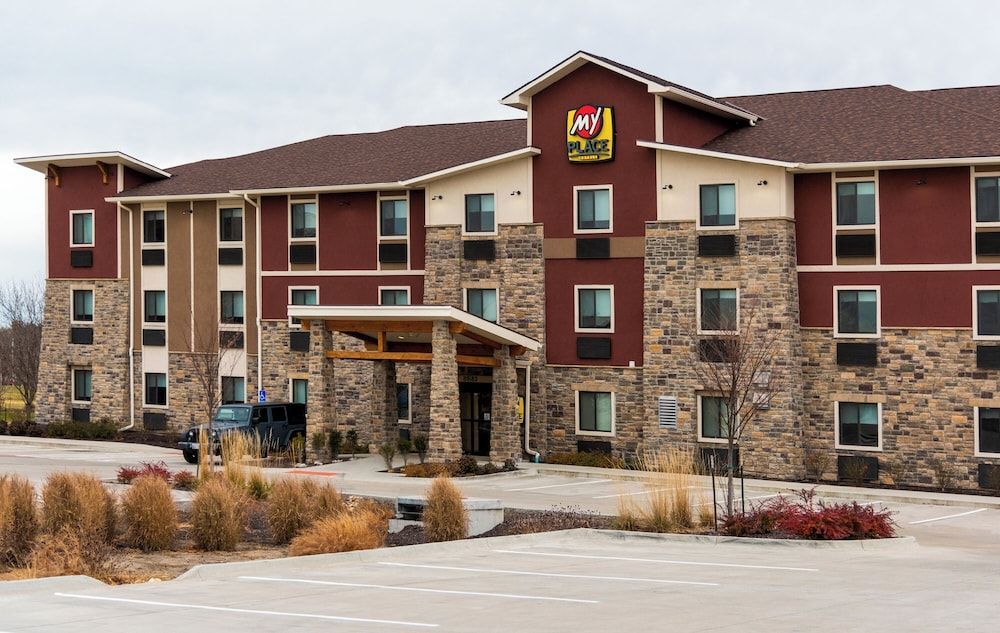 My Place Hotel-Overland Park, KS 1