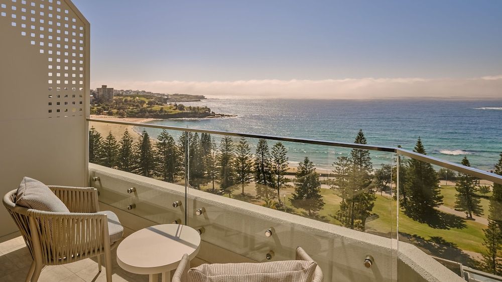 InterContinental Hotels SYDNEY COOGEE BEACH by IHG 1
