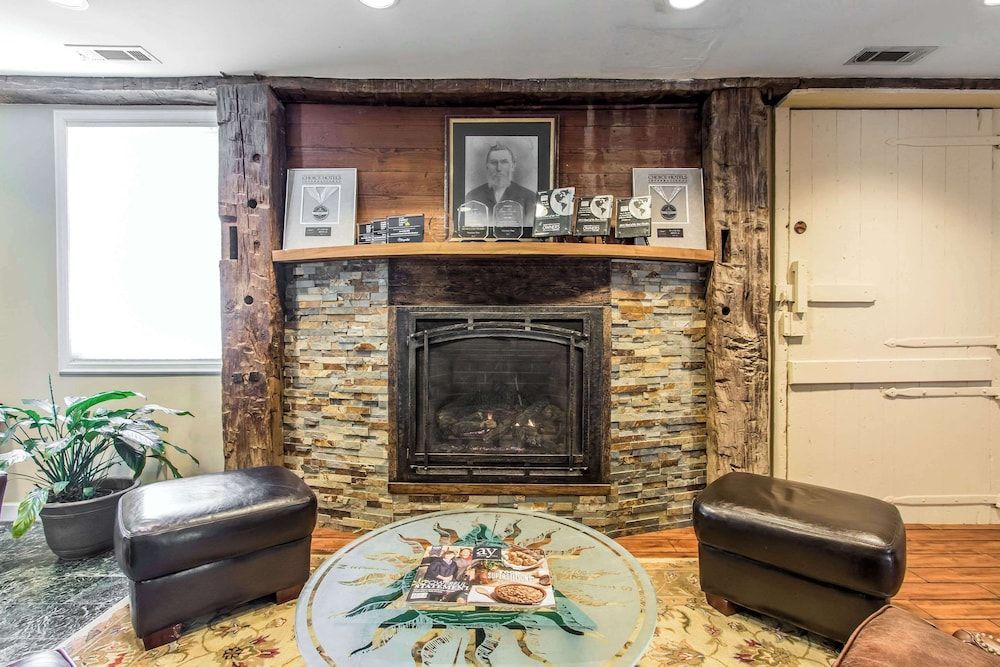 Inn at the Mill, an Ascend Collection Hotel 2