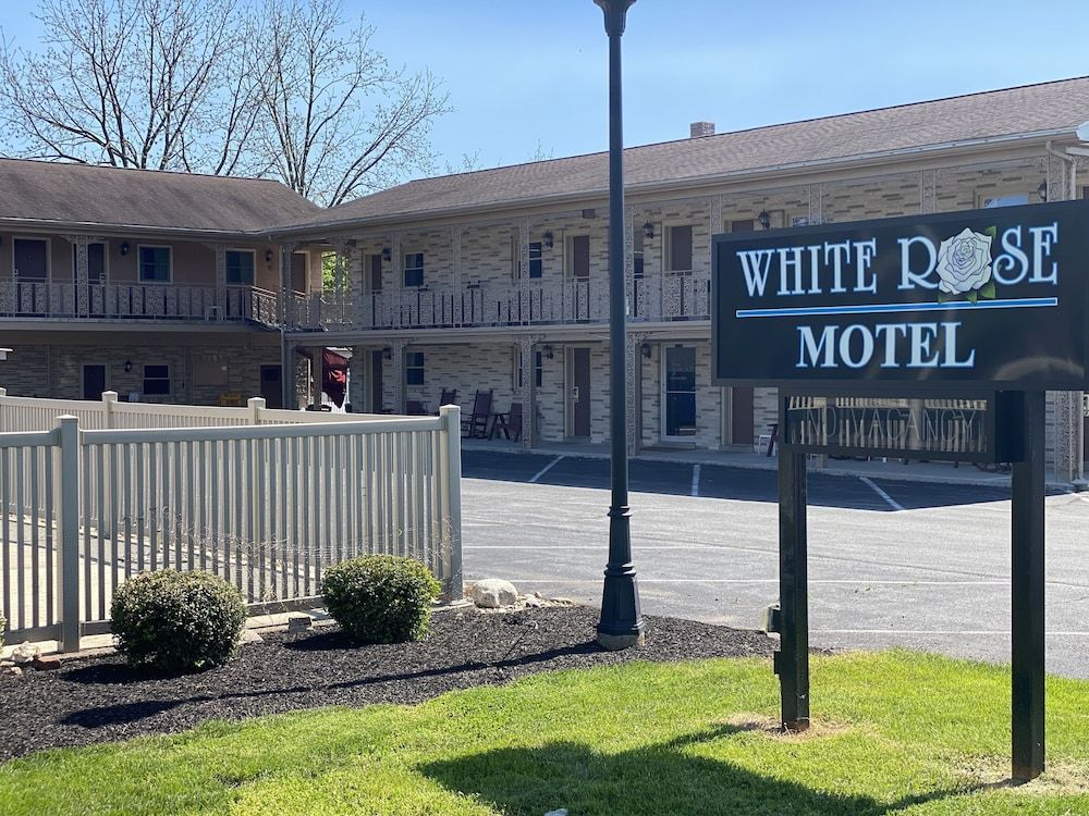 White Rose Motel - Hershey 1