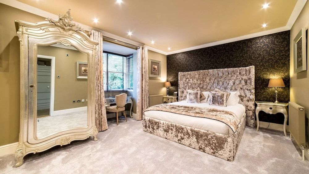 Derby Manor 1