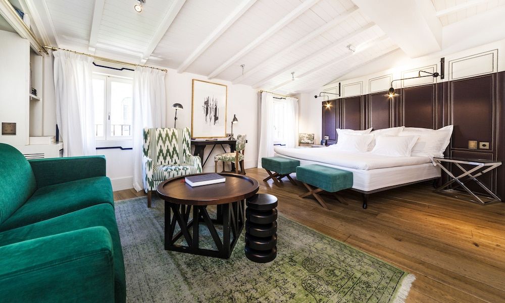 Hotel Cort 2