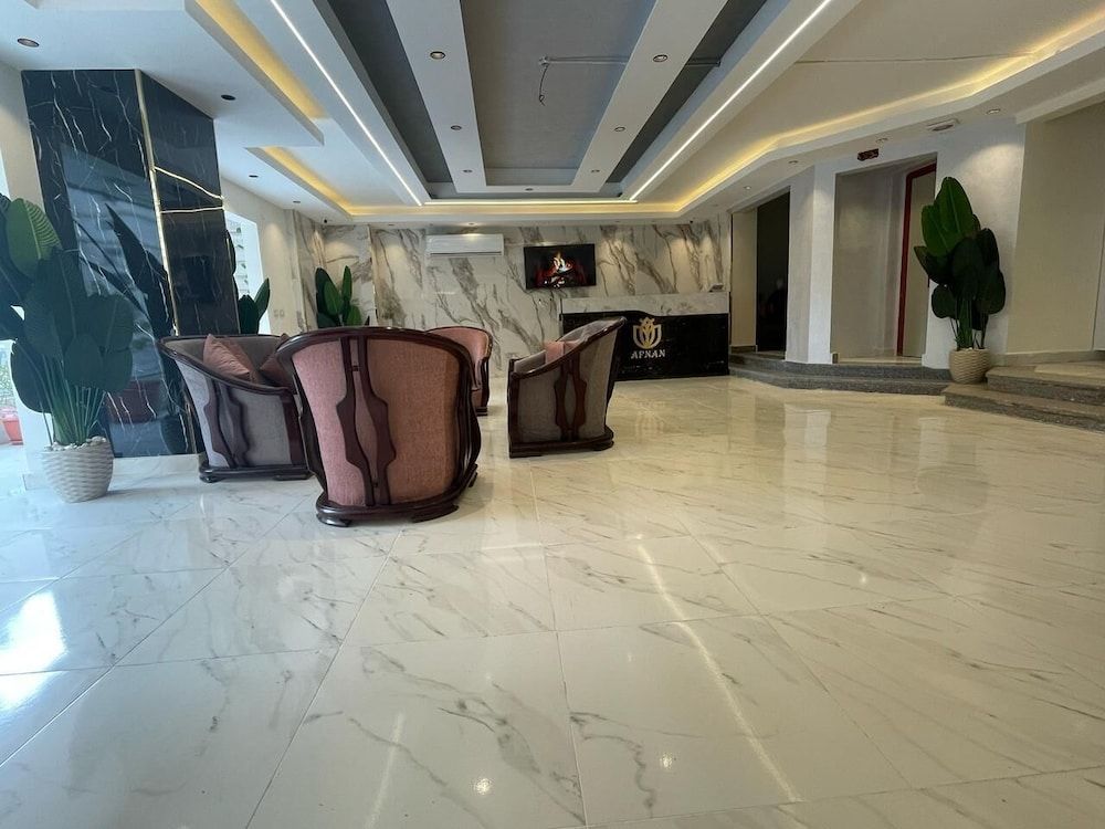 Afnan Cairo Airport 2
