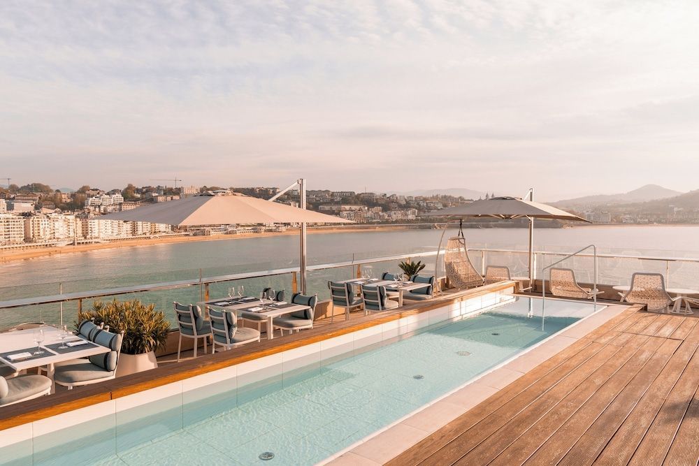 Lasala Plaza Hotel - Adults Only 1