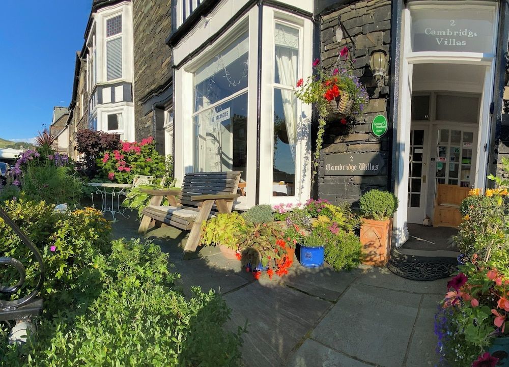 2 Cambridge Villas B & B 1