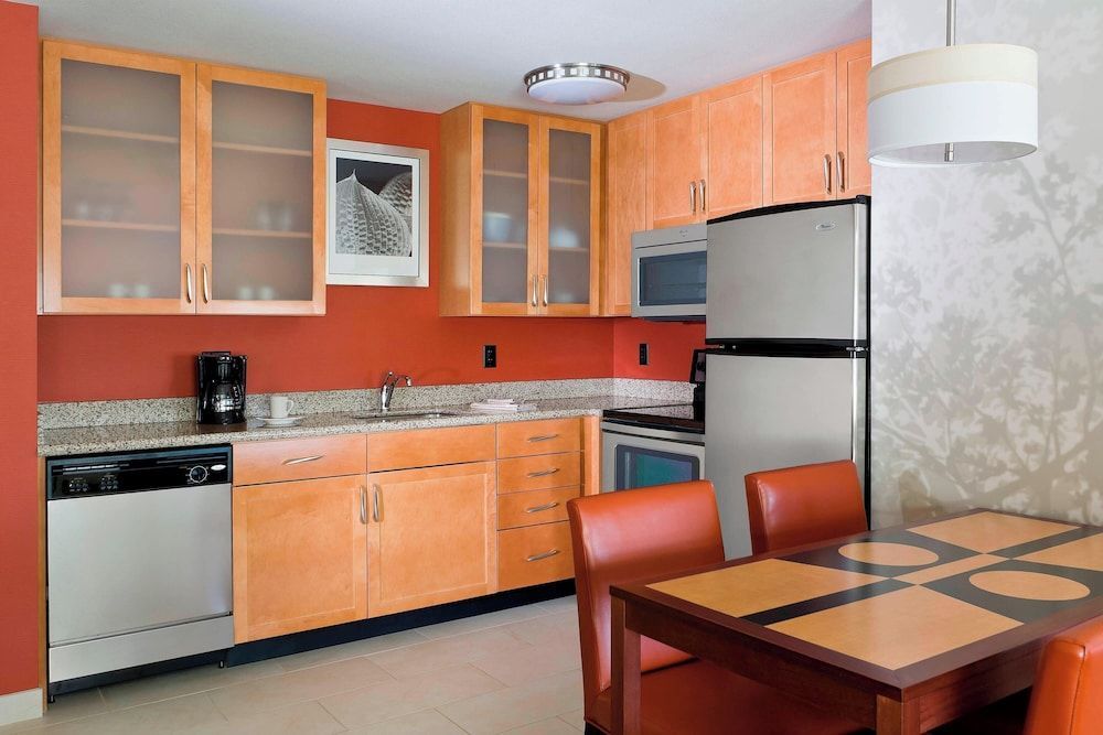 Residence Inn Lansing West 1