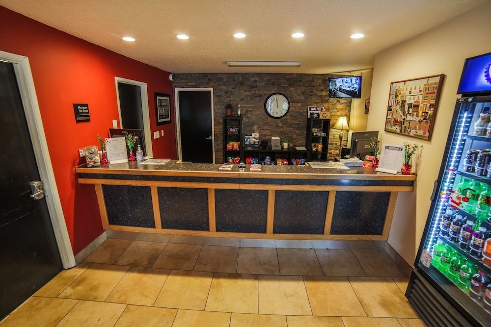 Sunnyside Inn and Suites 2
