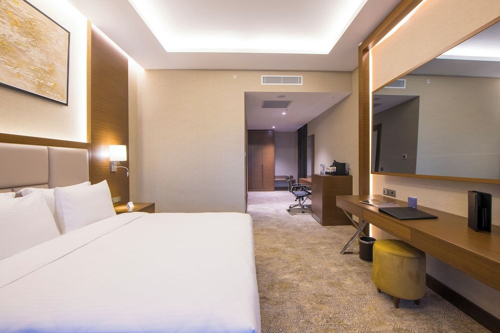 Crowne Plaza YALOVA by IHG 2
