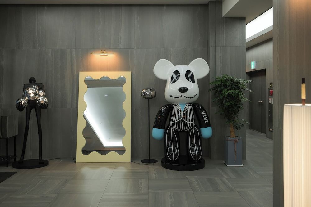 CL Hotel 2
