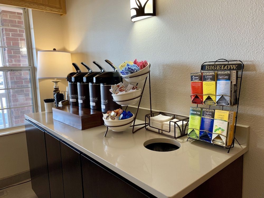 Country Inn & Suites by Radisson Kenosha - Pleasant Prairie 1
