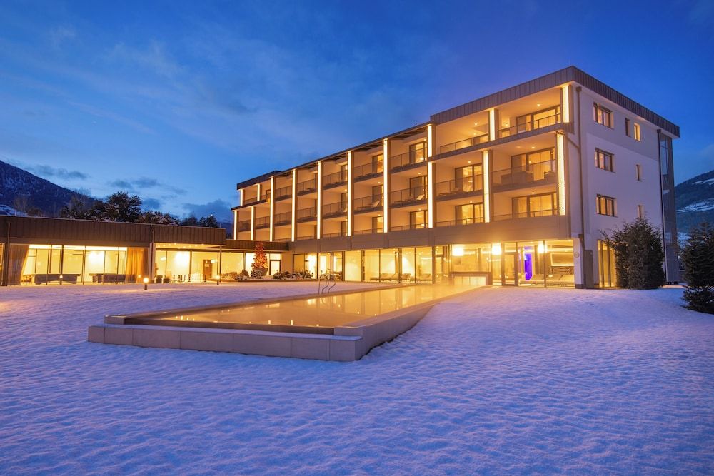 Garden Park Hotel 1