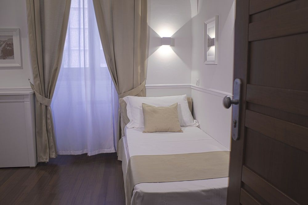 Palazzo Sant'Elena Historic Hotel 2
