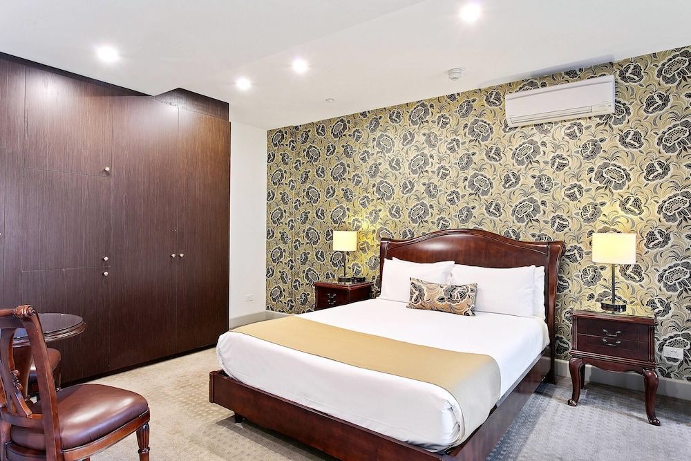 Quality Inn Heritage on Lydiard 1