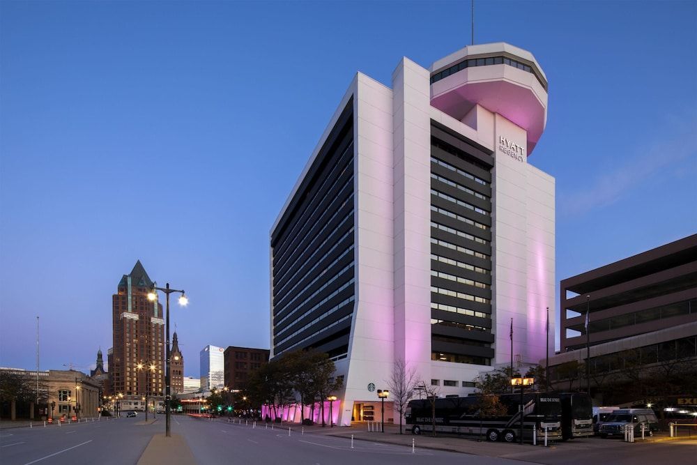 Hyatt Regency Milwaukee 1