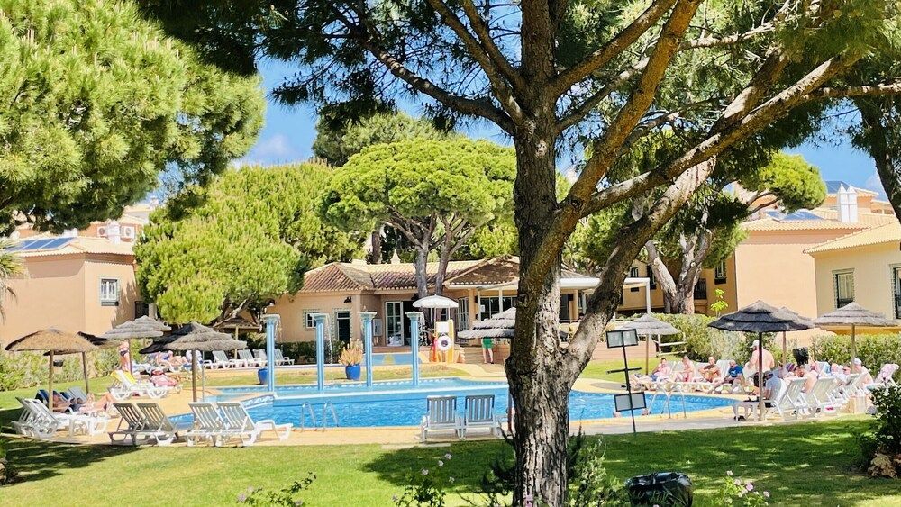 Bicos 101 - Shared Pool - 4 Guests - Albufeira 1