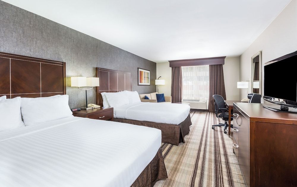 Holiday Inn Express SAN DIEGO-SEA WORLD AREA by IHG 1