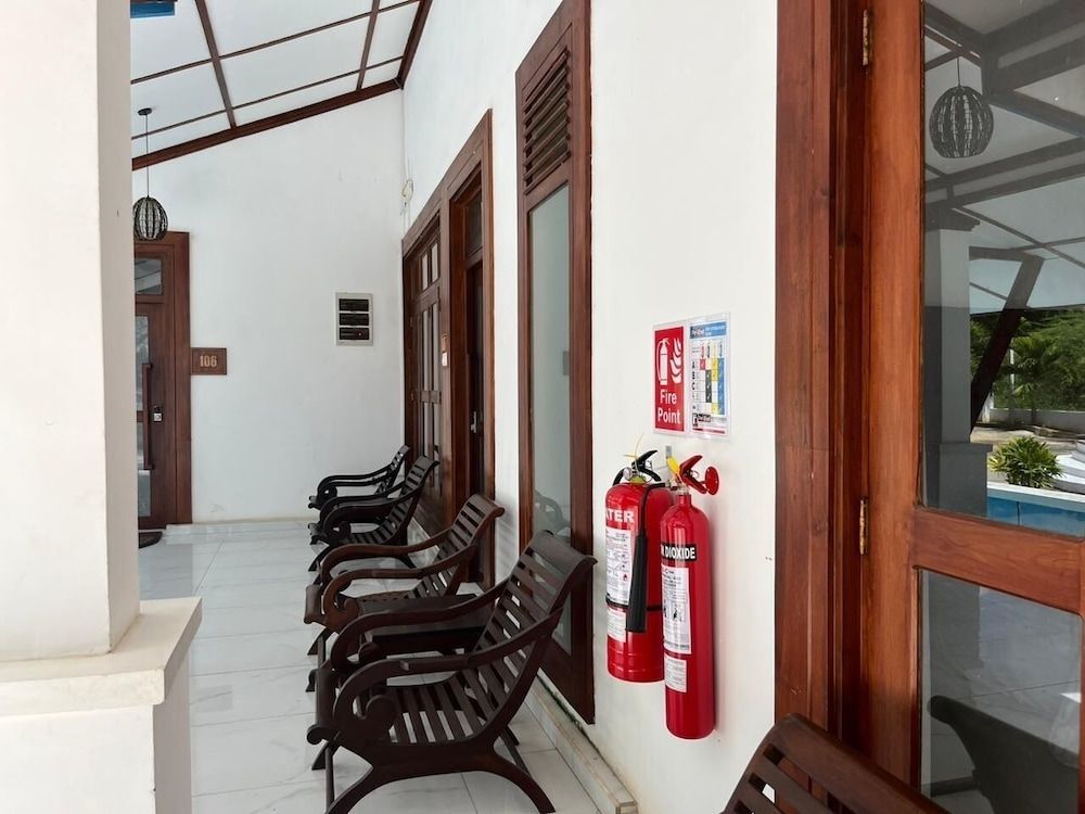 Ceylonta Beach Resort and Spa 2
