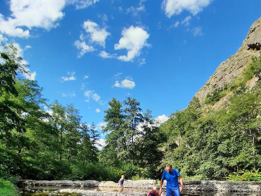 Camping Ushuaïa Villages Le Viaduc 1